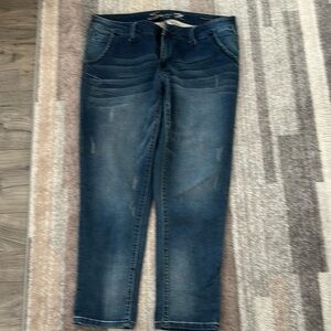 Seven7 Skinny Easy Fit Jeans like brand new!